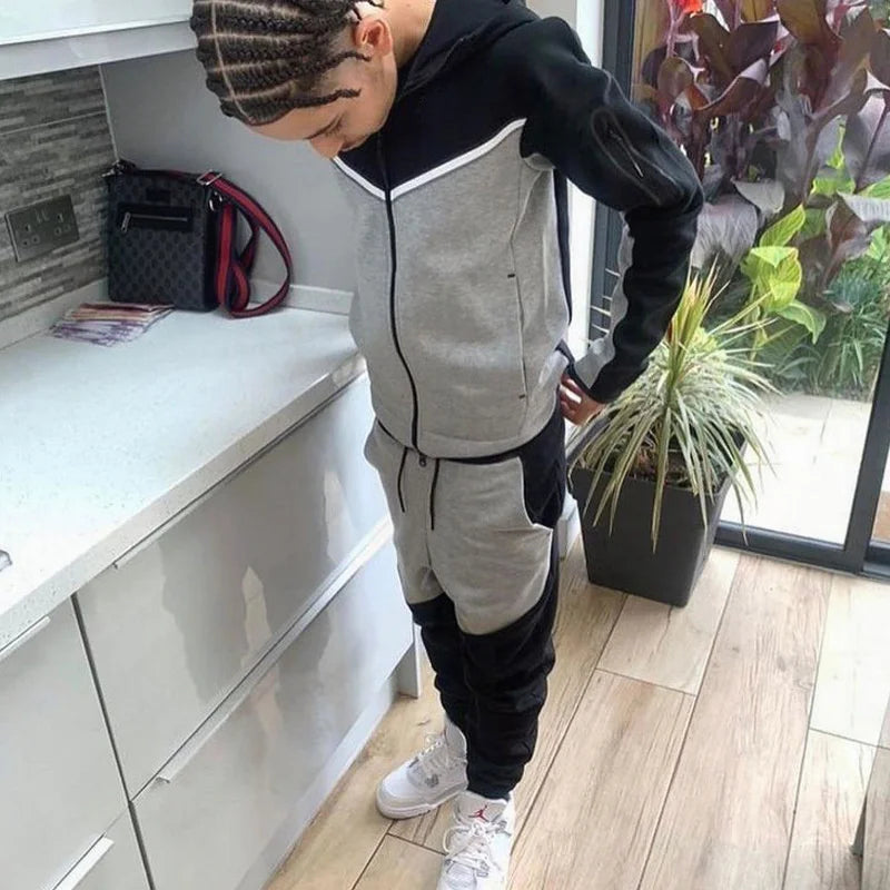 2024 Men Tracksuits 2 Piece Set Black Sports Suit Jogging Men New Brand Designer Style Tech Sweatpants Black Techwear Polyester